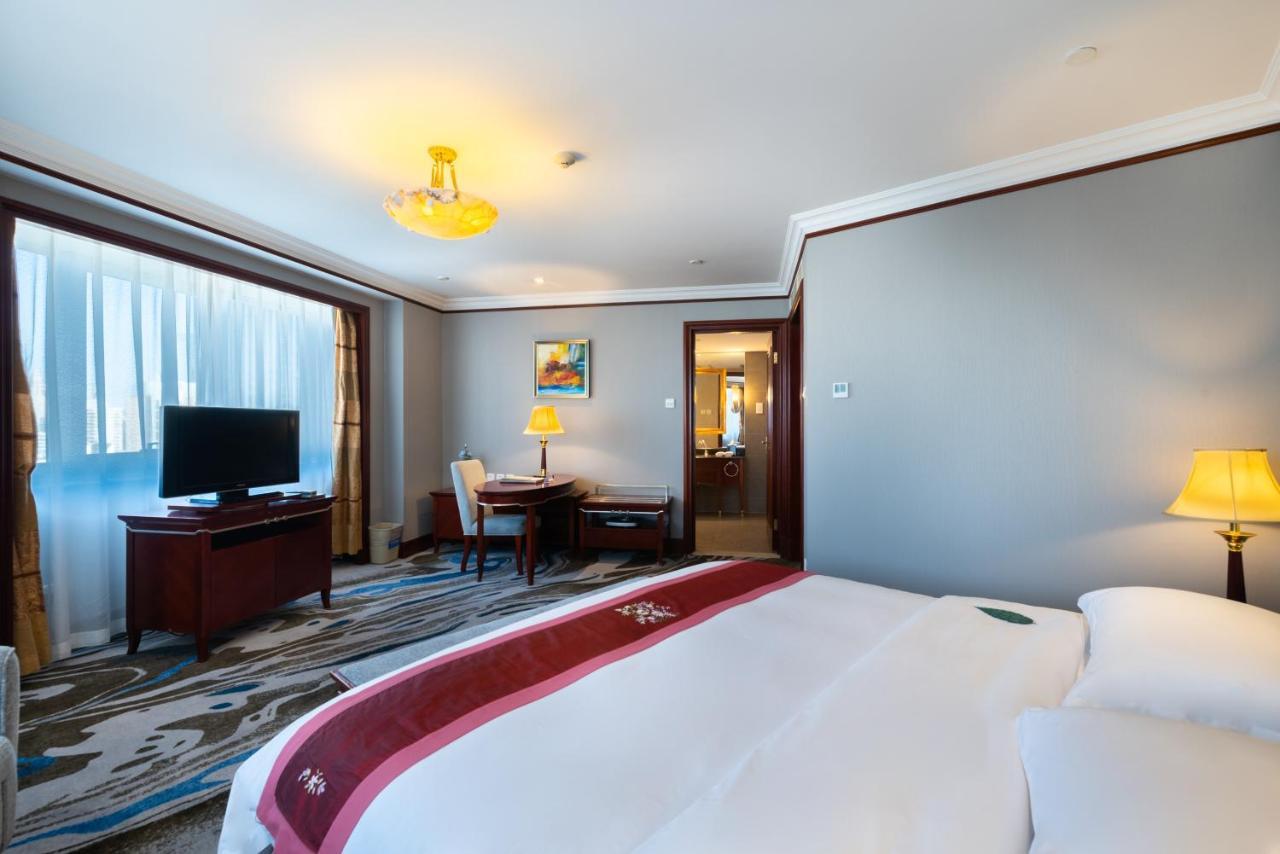 Golden Ocean Hotel Tianjin Exterior foto