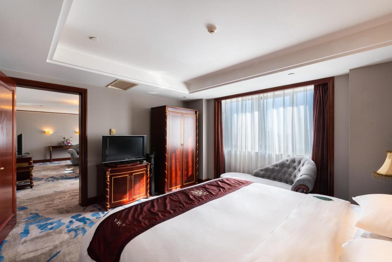 Golden Ocean Hotel Tianjin Exterior foto